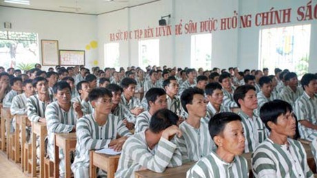Kira-kira 15.000 narapidana mendapat remisi sehubungan dengan Hari Nasional Vietnam 2013