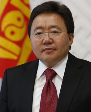Presiden Mongolia, Tsakhiagiin Elbegdorj melakukan kunjungan kenegaraan di Vietnam