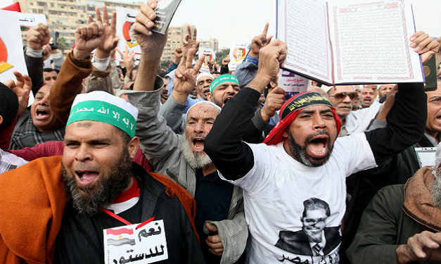 Mesir membubarkan ratusan LSM yang bersangkutan dengan gerakan Ikhwanul Muslimin