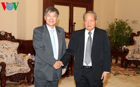 Vietnam dan Laos terus memperkuat kerjasama di pekerjaan inspektorat