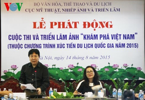 Pencanangan sayembara dan pameran foto “Menemukan Vietnam”