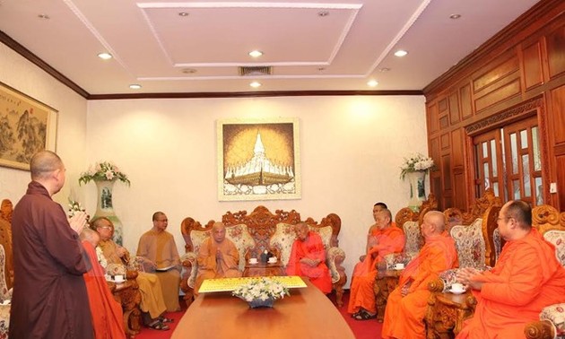 Sangha Buddha Vietnam – Laos memperkuat kerjasama