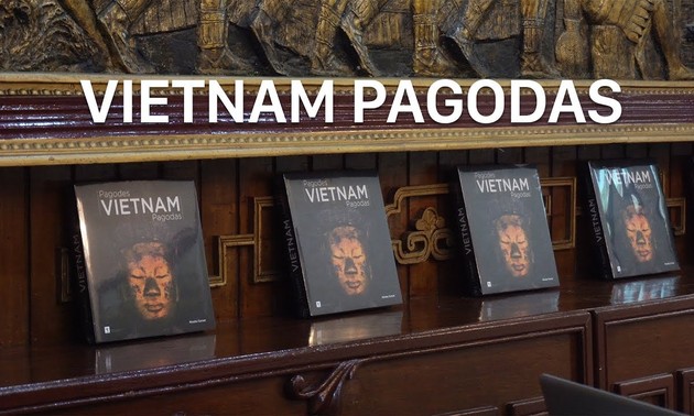 “Vietnam Pagodes“et plus