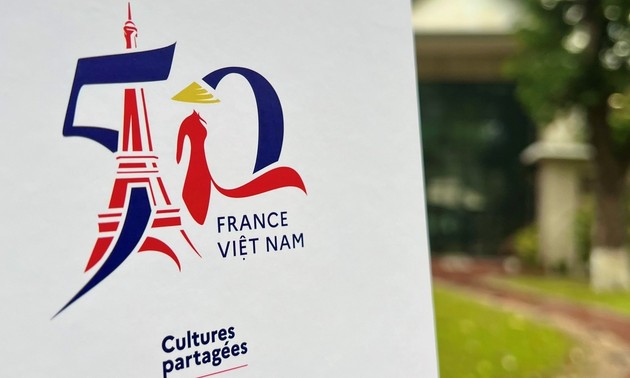 La France et le Vietnam célèbrent le cinquantenaire de leurs relations: demandez le programme!