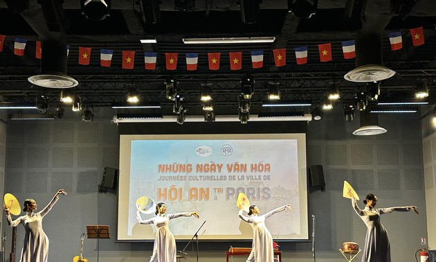 Des journées culturelles de Hôi An à Paris: Une célébration enrichissante de la culture vietnamienne