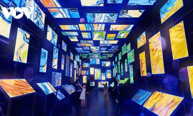 Exposition interactive sur les chefs-d'œuvre de Van Gogh à Ho Chi Minh-ville