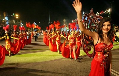  Eröffung des Karnevals Halong 2012 