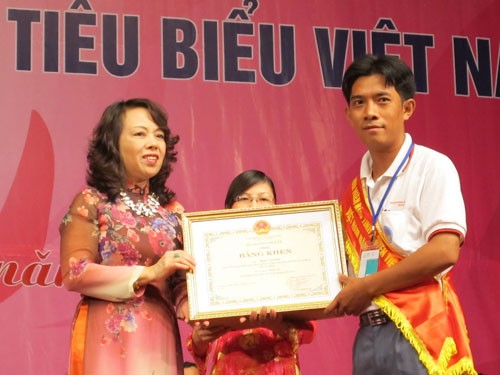 Auszeichnung vietnamesischer Blutspender