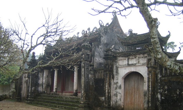 Die Gedenkstätte der Pagode Ba Danh auf dem Ngoc-Berg