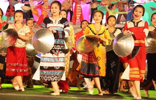 Aktivitäten beim Meeresfestival in Nha Trang 