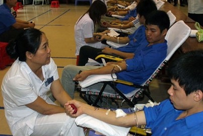 Zahlreiche Provinzen starten Blutspendekampagne im Sommer 2013