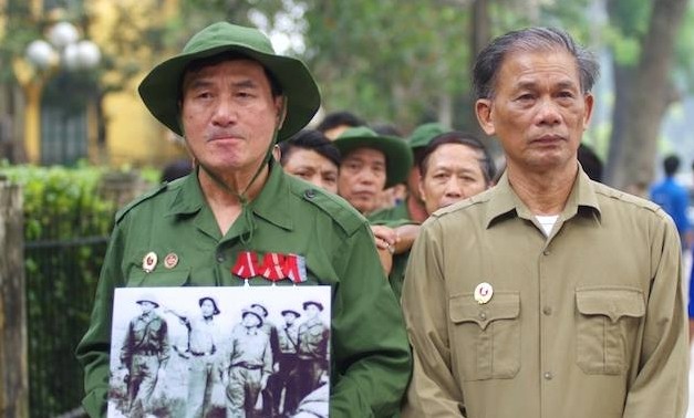Bevölkerung trauert um General Vo Nguyen Giap