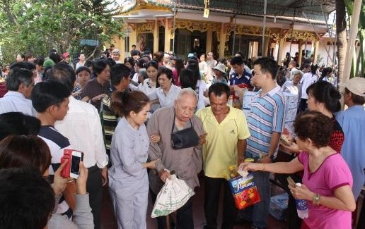 Buddhistenverband von Ho Chi Minh Stadt engagiert sich für Wohltätigkeiten