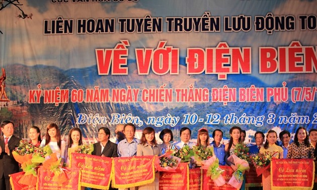 Eröffnung des Festivals der Kulturschaffende Reise in Dien Bien Phu 