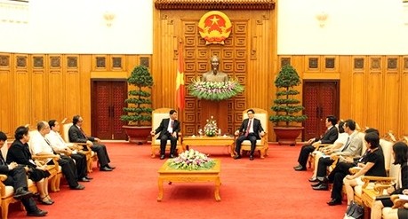 Vize-Premierminister Vu Duc Dam trifft SARBICA-Delegation 