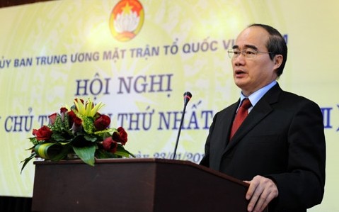 Konferenz des Präsidiums der Vaterländischen Front Vietnams