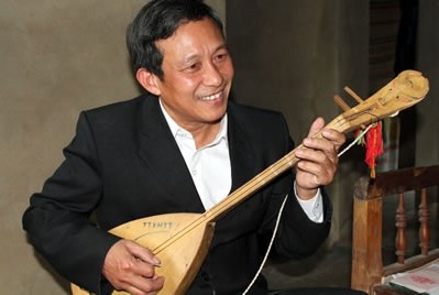Bhriu Huy Hoang – der ethusiatische Komponist für Volkslieder von Co Tu