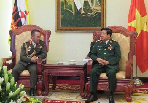 Der Kommandeur der Sicherheitskräfte Bruneis besucht Vietnam