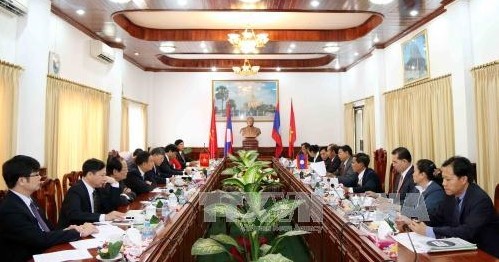 Vietnam und Laos verstärken Zusammenarbeit ihrer Gerichte und Inspektionen