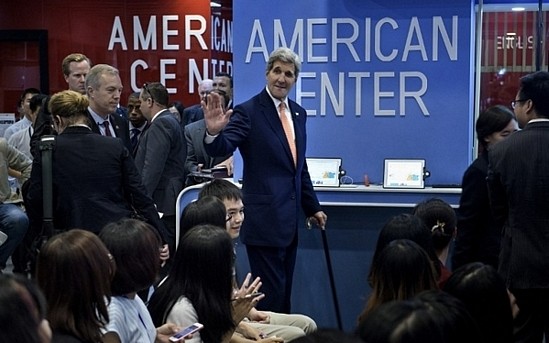 Aktivitäten von US-Außenminister Kerry in Hanoi