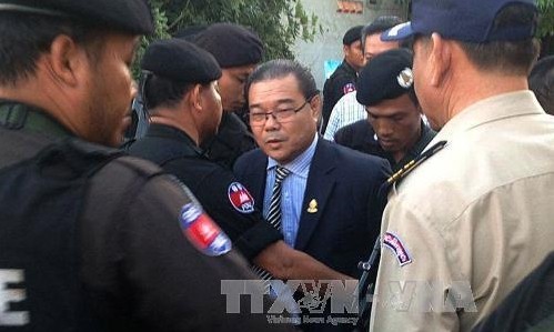 Hun Sen unterstützt Festnahme des Verleumders aus der Opposition