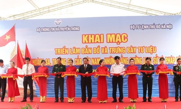 Hanoi: Ausstellung über vietnamesische Inselgruppen Hoang Sa und Truong Sa