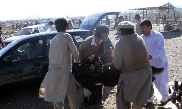 Mindestens zwölf Tote bei Bombenanschlag in Pakistan