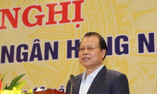 Vize-Premierminister Vu Van Ninh nimmt an Bilanzkonferenz der Bankenbranche teil