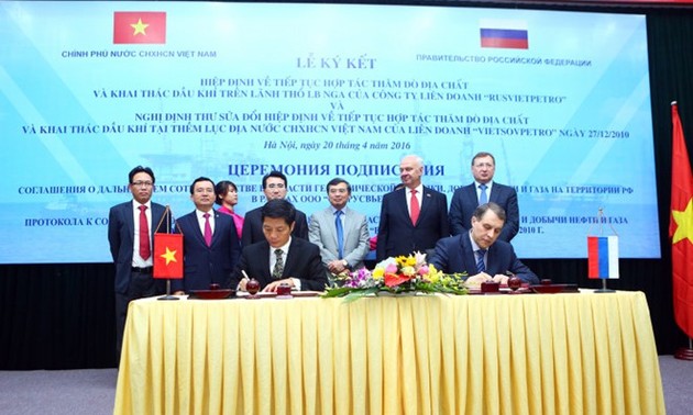 Vietnam und Russland unterzeichnen Abkommen über Öl- und Gaserschließung