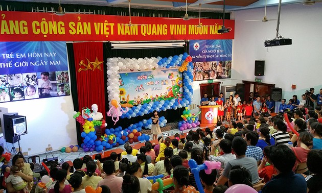 Hauptstadt Hanoi: Lebendige Aktivitäten zum internationalen Kindertag
