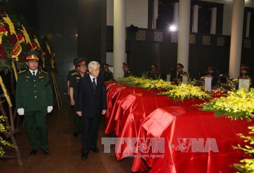 Laos Premierminister schickt Beileidstelegramm zum Flugzeugabsturz an Vietnam