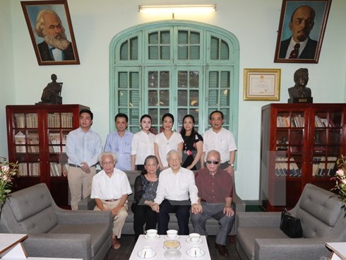 Besuch zum 30. Todestag von KPV-Generalsekretär Le Duan