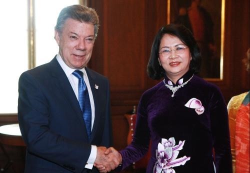 Vize-Staatspräsidentin Dang Thi Ngoc Thinh besucht Kolumbien