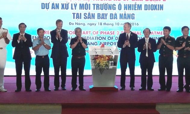 Start der 2. Phase des Projekts zur Dioxin-Entgiftung am Flughafen Danang