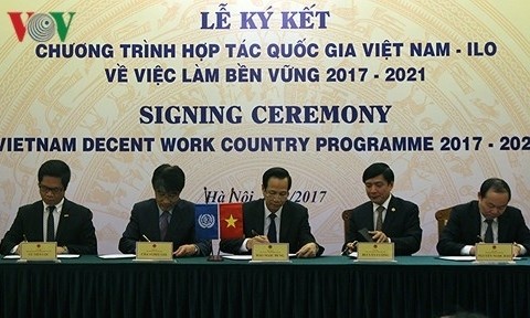 Vietnam und ILO unterzeichnen Kooperations-Programm über nachhaltige Arbeitsplätze