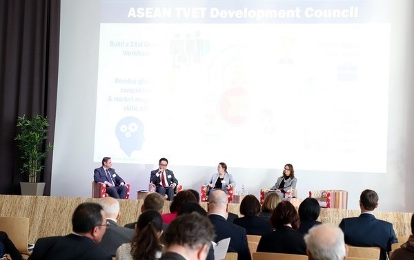 Verstärkung der Zusammenarbeit in Berufsausbildung zwischen Deutschland und ASEAN