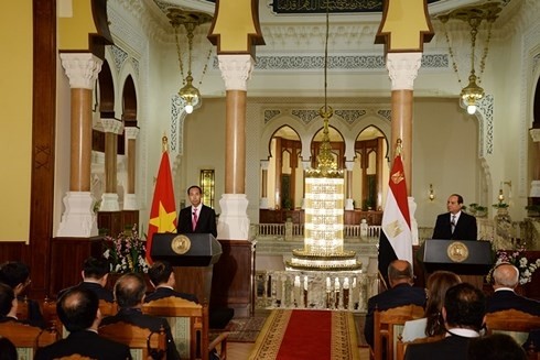 Abdel Fattah el-Sisi und Tran Dai Quang nehmen an Pressekonferenz teil