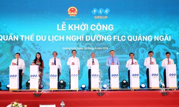 Spatenstich für den Bau des Erholungskomplexes FLC Quang Ngai