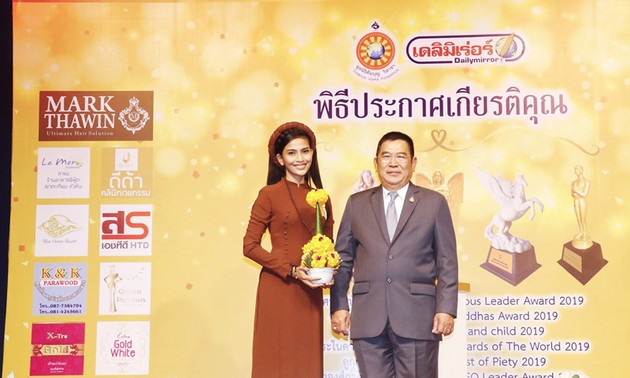 Truong Thi May mit Titel “Buddhas Tochter” in Thailand geehrt