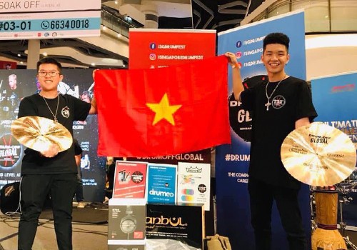 Vietnamesische Studenten gewinnen den internationalen Trommelwettbewerb 2019