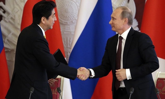 Japan fördert Verhandlungen über Friedensvertrag mit Russland