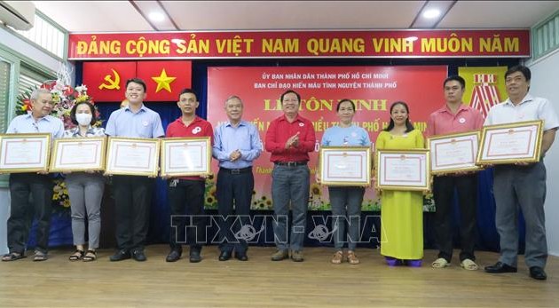 Ho-Chi-Minh-Stadt ehrt ausgezeichnete Blutspender