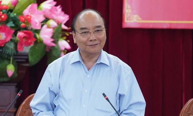 Premierminister Nguyen Xuan Phuc tagt mit der Provinz Dak Lak