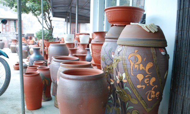 Keramik-Produkte aus Que mit Glasurfarbe rosa 