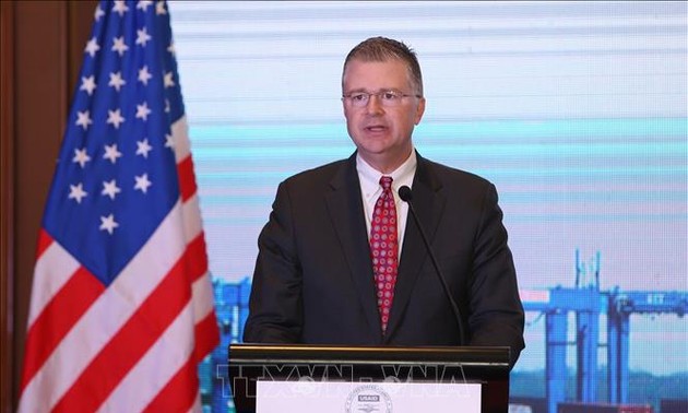 Botschafter der USA und Frankreichs sind beeindruckt von Tetfest und Vietnam