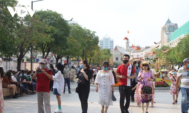 Öffnungszeit der Blumenstraße Nguyen Hue um einen Tag verlängert