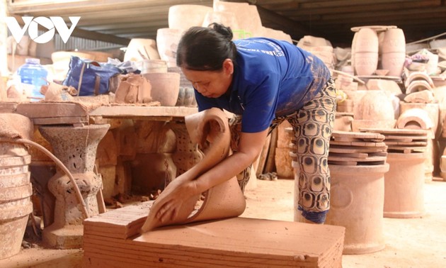 Erhaltung des Handwerksberufs zur Herstellung von Keramik