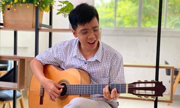 Junger Lehrer schreibt Lied zur Ermutigung von Ho Chi Minh Stadt zur Eindämmung der Pandemie