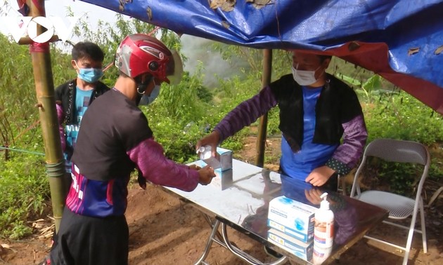 Effektivität des Modells “Gruppen zur Covid-19-Bekämpfung“ in Dörfern im Bergkreis Moc Chau