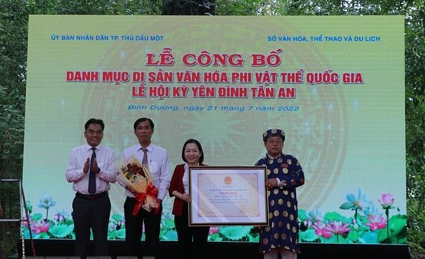 Ky Yen-Fest im Gemeindehaus Tan An in der Provinz Binh Duong als nationales immaterielles Kulturerbe anerkannt
